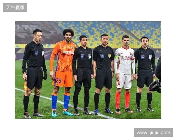 欢迎球员明天回到家乡，从上海海港转会加盟武汉三镇足球俱乐部