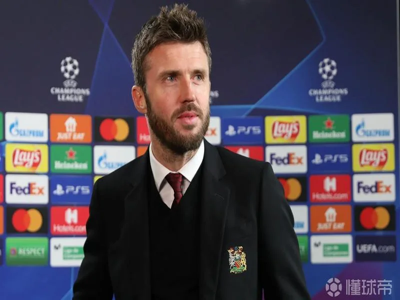 电讯报:曼联预计本周二官宣卡里克,他在与高层会谈中表现出色